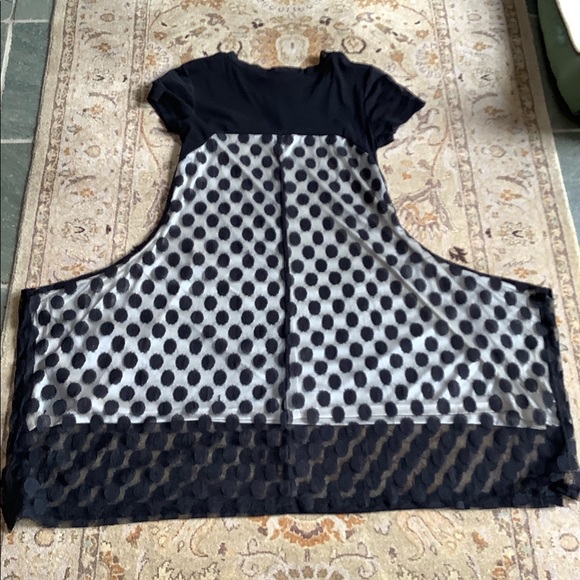 Black and ivory top/dress by clotheshead - Picture 7 of 7